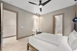 432 S Hibiscus Dr, Miami Beach, FL 33139 - Photo 29