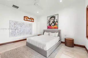 432 S Hibiscus Dr, Miami Beach, FL 33139 - Photo 37