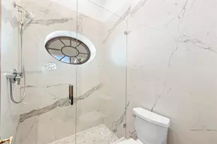 432 S Hibiscus Dr, Miami Beach, FL 33139 - Photo 39