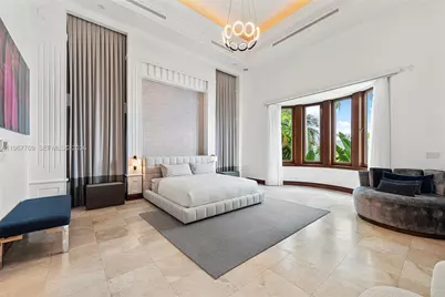 432 S Hibiscus Dr, Miami Beach, FL 33139 - Photo 23