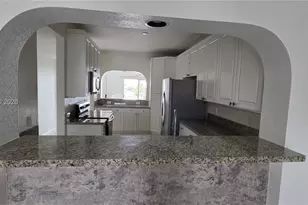 10700 NW 66th St, Doral, FL 33178 - Photo 11