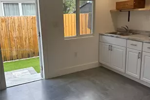 80 NE 133rd St, North Miami, FL 33161 - Photo 5