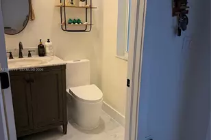 11536 NW 43rd Terrace, Doral, FL 33178 - Photo 13