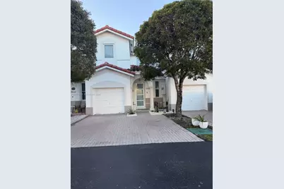 11536 NW 43rd Ter, Doral, FL 33178 - Photo 1