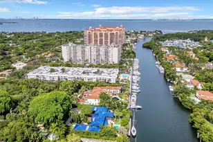 100 Edgewater Dr, Coral Gables, FL 33133 - Photo 27