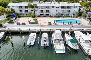 100 Edgewater Dr, Coral Gables, FL 33133 - Photo 25