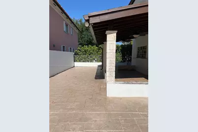 6284 SW 26th St, Miami, FL 33155 - Photo 29