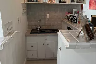 6284 SW 26th St, Miami, FL 33155 - Photo 13