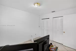 8859 NW 110th Ln, Hialeah Gardens, FL 33018 - Photo 27