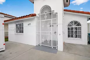 8859 NW 110th Ln, Hialeah Gardens, FL 33018 - Photo 3