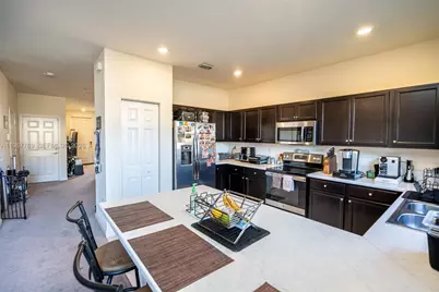 11453 SW 251st St, Homestead, FL 33032 - Photo 9