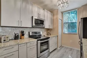 2421 NE 65th St, Fort Lauderdale, FL 33308 - Photo 3