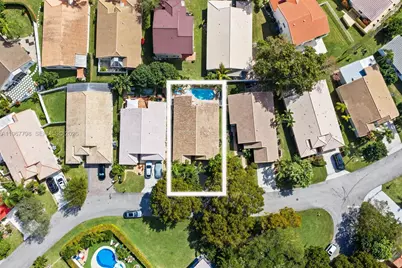 372 NW 45th Ter, Deerfield Beach, FL 33442 - Photo 31