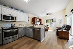 372 NW 45th Terrace, Deerfield Beach, FL 33442 - Photo 11