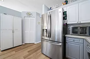 372 NW 45th Terrace, Deerfield Beach, FL 33442 - Photo 13
