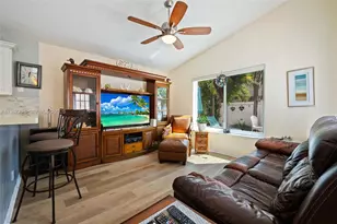 372 NW 45th Terrace, Deerfield Beach, FL 33442 - Photo 7