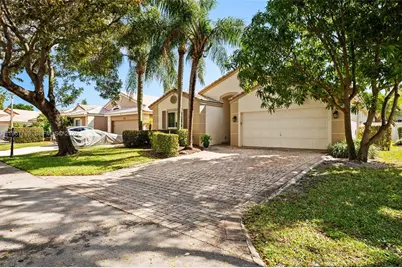 372 NW 45th Ter, Deerfield Beach, FL 33442 - Photo 19
