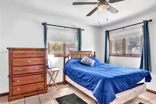 5310 SW 109th Ave, Davie, FL 33328 - Photo 17