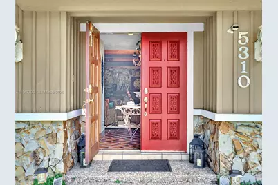 5310 SW 109th Ave, Davie, FL 33328 - Photo 61