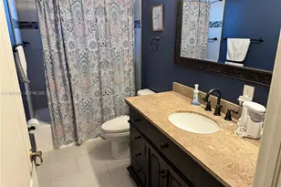 1561 SW 187th Ave, Pembroke Pines, FL 33029 - Photo 25