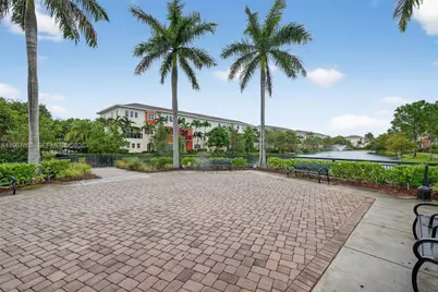 704 SW 1st Ave, Pompano Beach, FL 33060 - Photo 63