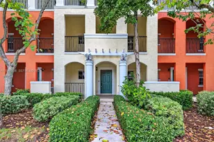 704 SW 1st Ave, Pompano Beach, FL 33060 - Photo 1