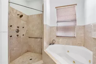 8943 SW 212th Ln, Cutler Bay, FL 33189 - Photo 9