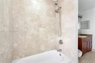 8943 SW 212th Ln, Cutler Bay, FL 33189 - Photo 13