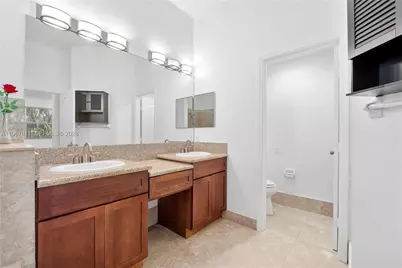 8943 SW 212th Ln, Cutler Bay, FL 33189 - Photo 37