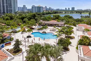 20281 E Country Club Dr, Aventura, FL 33180 - Photo 25