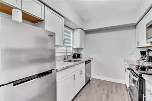 10002 E Bay Harbor Dr, Bay Harbor Islands, FL 33154 - Photo 17