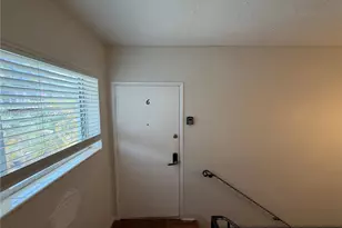 10002 E Bay Harbor Dr, Bay Harbor Islands, FL 33154 - Photo 11