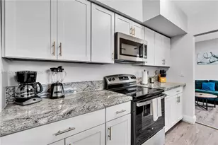 10002 E Bay Harbor Dr, Bay Harbor Islands, FL 33154 - Photo 33
