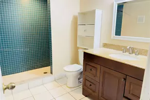 4850 SW 63rd Terrace, Davie, FL 33314 - Photo 9