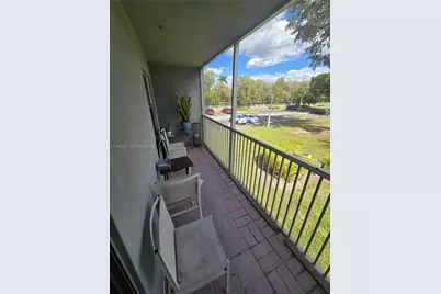 13500 SW 1st St #202U, Pembroke Pines, FL 33027 - Photo 19