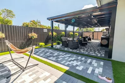 580 Kansas Ave, West Palm Beach, FL 33406 - Photo 25