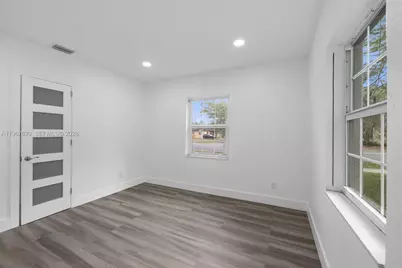 1400 SW 62nd Ave, West Miami, FL 33144 - Photo 17