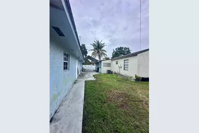 6848 SW 38th St, Miami, FL 33155 - Photo 3