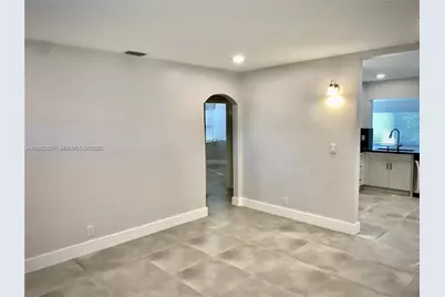 2634 Fletcher Ct, Hollywood, FL 33020 - Photo 9