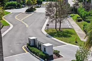 14920 SW 16 Ct, Davie, FL 33326 - Photo 7