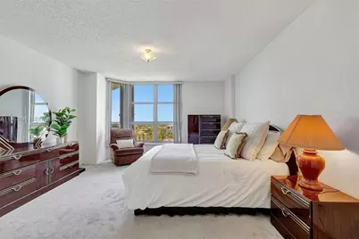 3530 Mystic Pointe Dr #2903, Aventura, FL 33180 - Photo 7