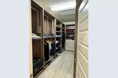 10376 NW 76th Ter, Doral, FL 33178 - Photo 11