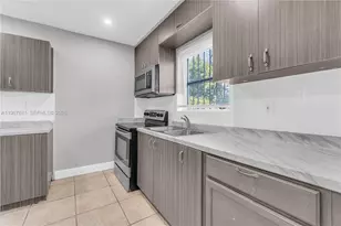 6940 NW 6th Ct, Miami, FL 33150 - Photo 13