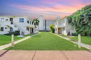 1910 Biarritz Dr, Miami Beach, FL 33141 - Photo 9