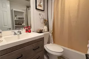 5701 W 28th Ave, Hialeah, FL 33016 - Photo 9