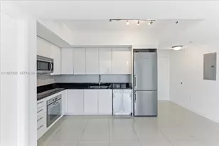 92 SW 3rd St, Miami, FL 33130 - Photo 5