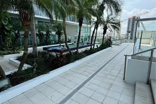 79 SW 12th St, Miami, FL 33130 - Photo 59