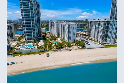 3000 S Ocean Dr #1122, Hollywood, FL 33019 - Photo 1