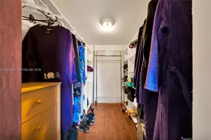 10341 Orange Ct, Pembroke Pines, FL 33026 - Photo 7