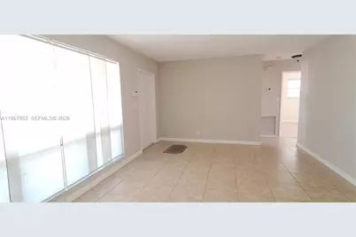 1900 N 32nd Ct, Hollywood, FL 33021 - Photo 3